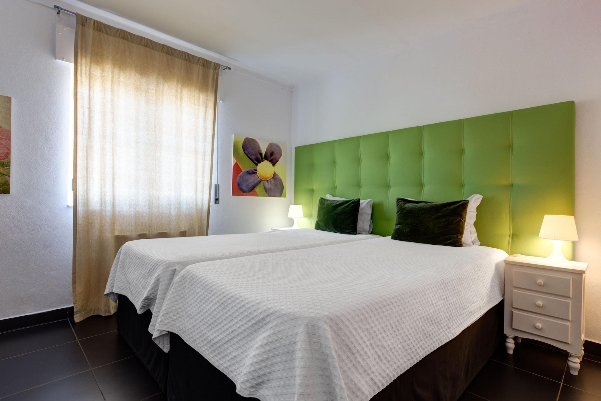 Baby Boom - Duna Parque Group วิลานอวา ดิ มิลฟงติส ภายนอก รูปภาพ